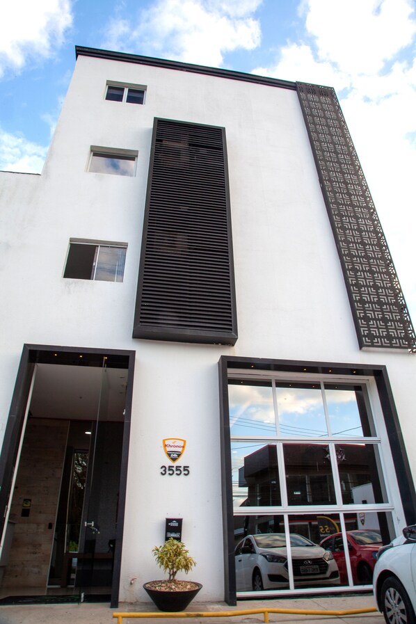 Front of property - 55 Smart Hotel (Joinville)