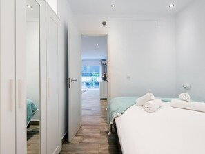 2 Schlafzimmer, Bügeleisen/Bügelbrett, Internetzugang