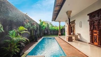 Piscine couverte