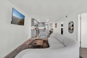 Smart TV - 4BR Oceanfront Unit w/ Pool - The Sandstone at Sea House Villas (North Myrtle Beach)