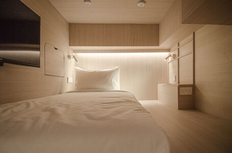 Jyu Capsule Hotel - Image 26