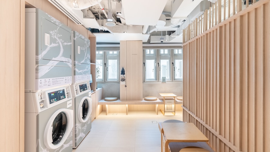 Jyu Capsule Hotel