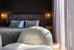 Luxury Cabin, 1 King Bed, Sauna
