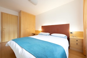 2 Schlafzimmer, WLAN