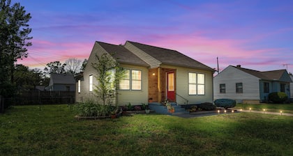 Cozy Remodeled 3 bedroom home close to WSU