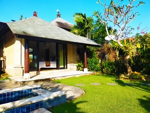 Exterior - 3Bedroom Villa Queen With Stunning Rice Field (Gianyar)