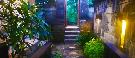 Enceinte de l’hébergement