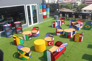 Terrace/patio - H-District Boutique Poshotel (Bangkok)