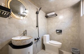 Gallery Double Room | Bathroom - light of the dawn (Liuqiu)
