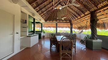 Basic Penthouse, Multiple Beds | Terrace/patio
