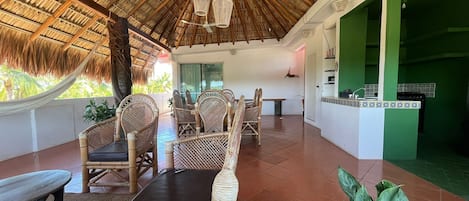 Basic Penthouse, Multiple Beds | Terrace/patio