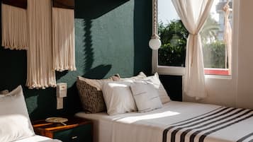 Basic Twin Room, 2 Double Beds | 1 bedroom, free WiFi, bed sheets