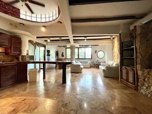 Superior Penthouse, 2 Bedrooms, Terrace, Ocean View | Living area | 50-inch flat-screen TV with digital channels, Netflix, Hulu - Condominio Sac-Be (Playa del Carmen)