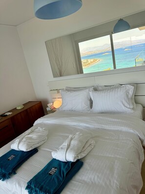 2 bedrooms, iron/ironing board, free WiFi, bed sheets - Luxurious 2-bed Seaside Apartment in Saronida (Saronikos)