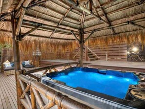 Terrace/patio - Mountain View Spa Cottage (The Basin)