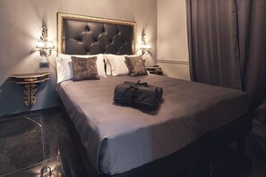 Junior Suite, Sea View | Down comforters, memory foam beds, in-room safe, free WiFi - Hotel Zia Piera (Chiavari)