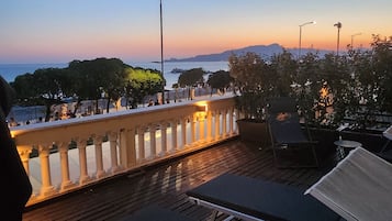 Junior Suite, Sea View | Terrace/patio