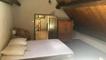 2 soveværelser, weekendseng