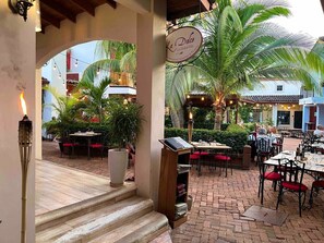 Restauration extérieure