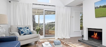 Milton Park Villa 12