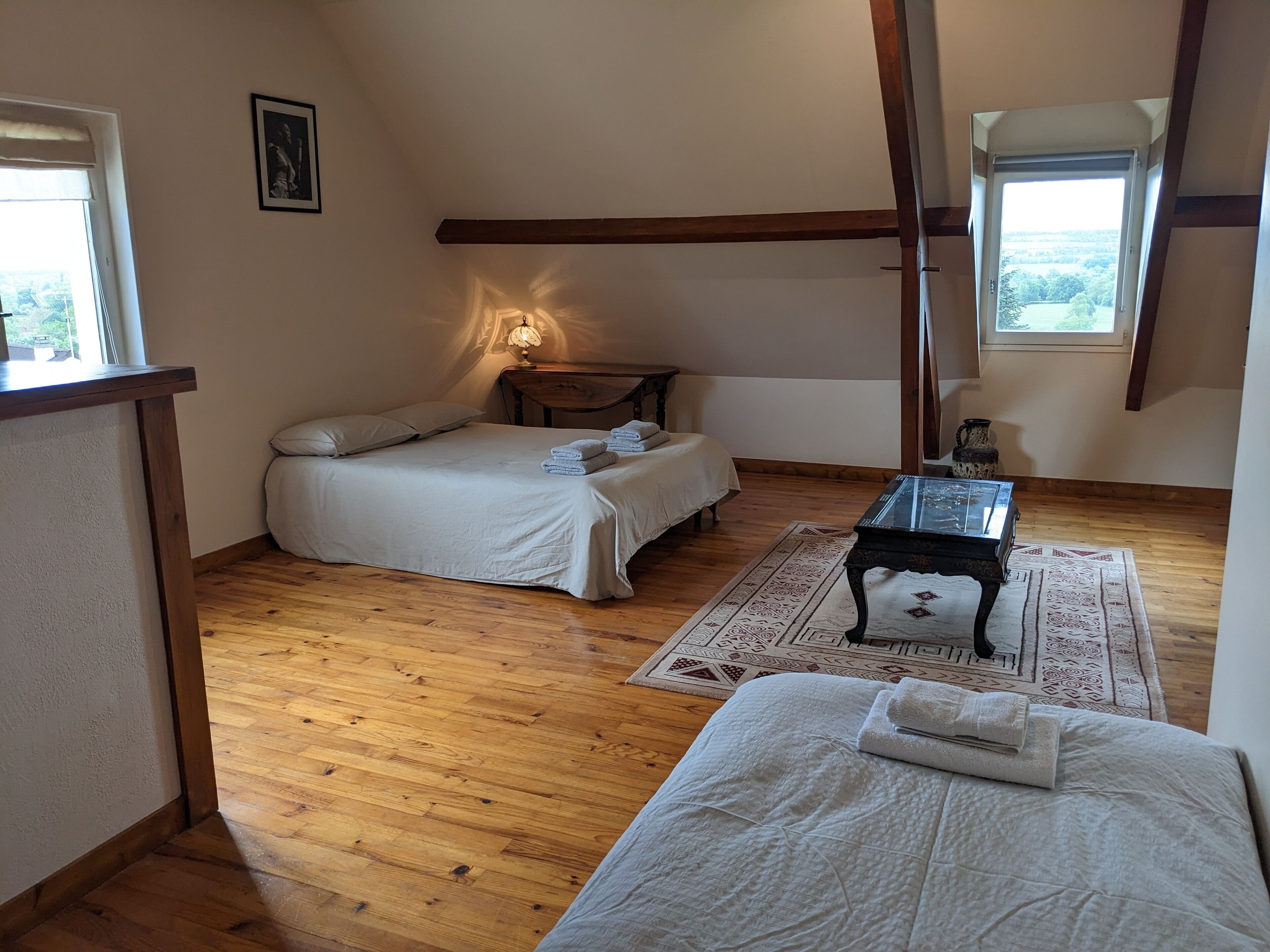 4 Schlafzimmer, Schreibtisch, Reisekinderbett, kostenloses WLAN