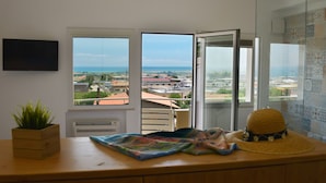 Unclassified image, 3 of 16, button - Dimora EFFE Eco Bed & Breakfast (Termoli)