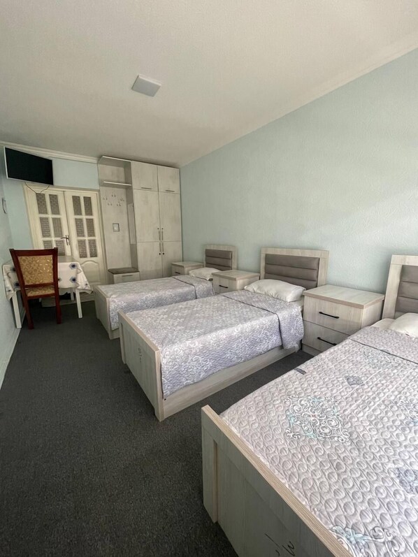 ستائر تعتيم وواي فاي مجانًا