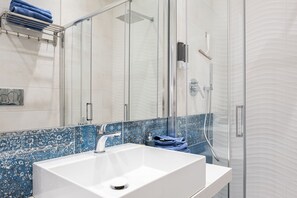 Deluxe Suite, 1 Bedroom | Bathroom - Suite nel Largo (Cagliari)