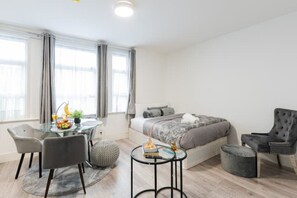 1 habitación, cuna de viaje y wifi 