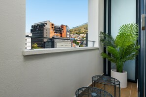 Design Studio | Balcony - The Carrington Luxury Apartments (Cape Town)