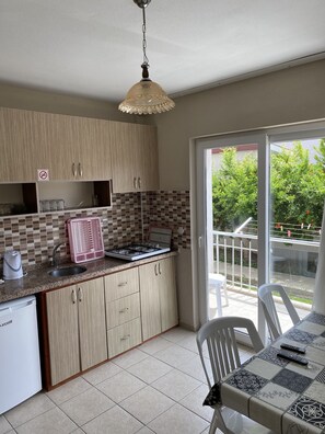 Family Apartment | Private kitchen - Şafak Apart Hotel (Ortaca)