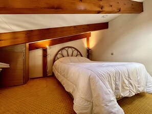 1 bedroom, free WiFi