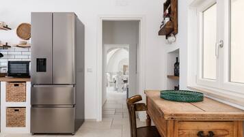 Vila | Dapur pribadi | Lemari es, microwave, oven, dan kompor