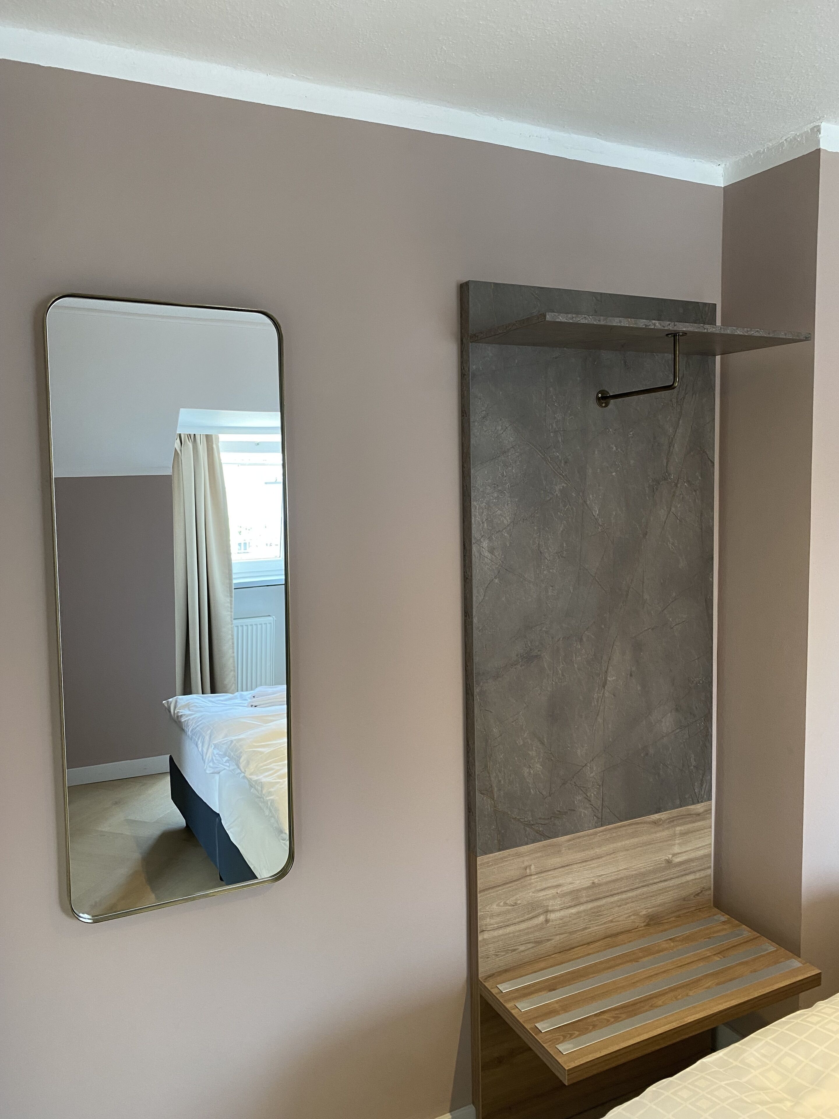 Photo - Hotel Petite Königsallee SELF CHECK-IN