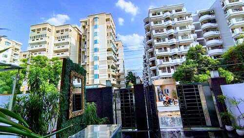 The Ayali Suites & Apartments