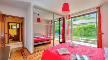 Rumah Standar, 3 kamar tidur (Il Sole Di Mirasole) | 3 kamar tidur, Wi-Fi gratis, dan seprai linen