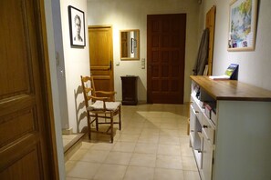 Interior - Villa "La Verdoulento" au Calme et à L'abri des Regards Avec Piscine 6mx12m (AVIGNON)