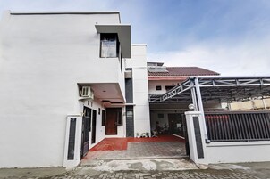 Fachada del alojamiento