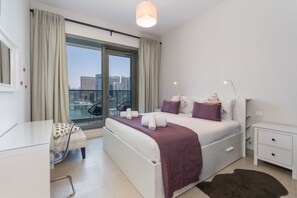 อพาร์ทเมนท์ (1 Bedroom) | 1 ห้องนอน, เตารีด/โต๊ะรีดผ้า, ผ้าปูที่นอน