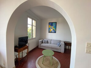 Fernseher, DVD-Player