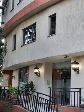 Front of property - Kora Hotel Suites (Addis Ababa)
