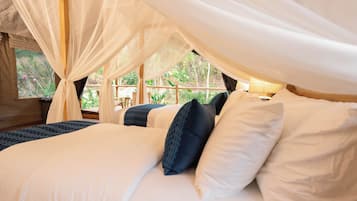 Tienda de campaña, 1 cama individual, vista al canal | Escritorio