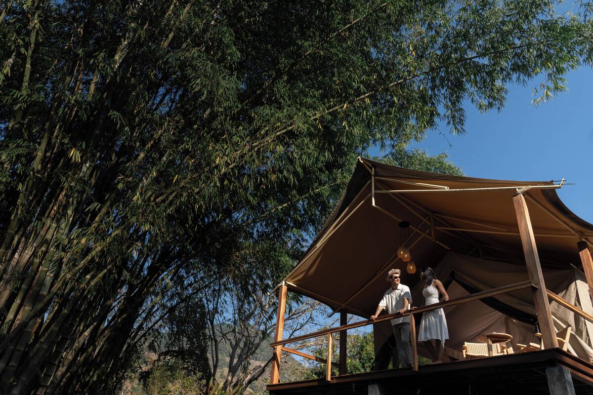 Tent, 1 King Bed, Mountain View | Desk