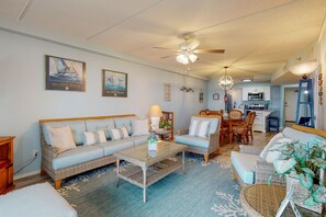 TV - 2nd floor, Boardwalk to the Beach, Shared Pool (Port Aransas)