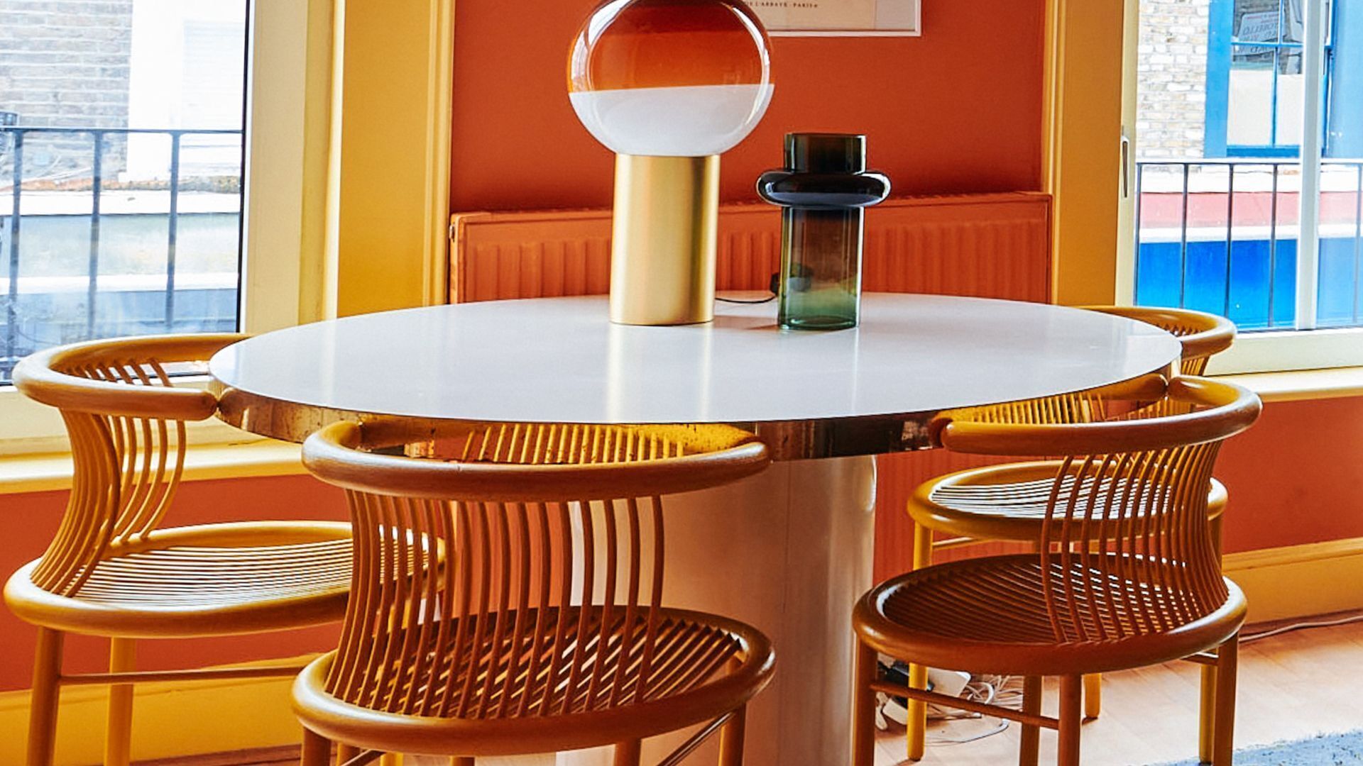 Departamento, varias camas | Restaurantes