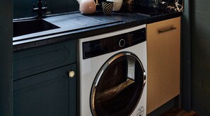 Apartamento, várias camas | Parte interna
