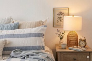 1 chambre, bureau, Wi-Fi, draps fournis