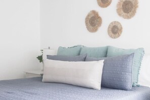 1 Schlafzimmer, Schreibtisch, WLAN, Bettwäsche