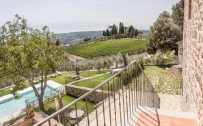 Property grounds - Villa Torre Merla stunning villa with p/pool (Greve In Chianti)
