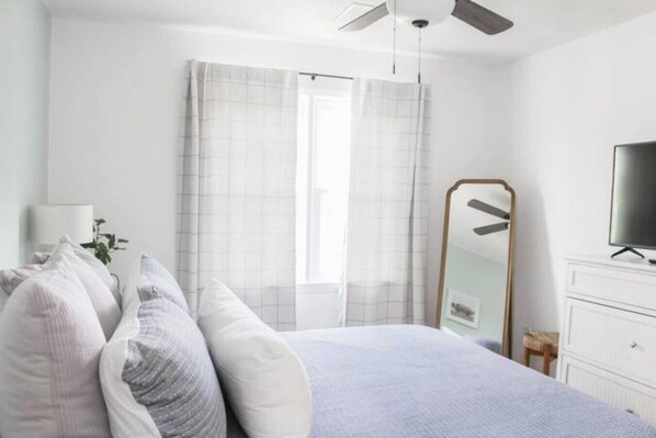 1 chambre, bureau, Wi-Fi, draps fournis
